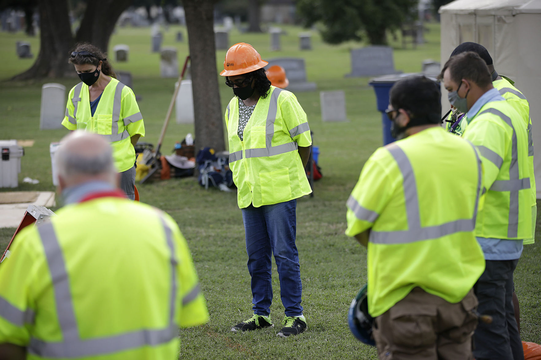 Mass graves search